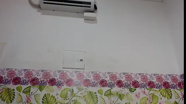 Snapshot of sweetfantacies18 chatting on 28, 1, 2025 sweetfantacies18 online show from 28, 1, 2025