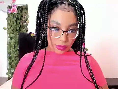 Snapshot of AmyBriiggs chatting on 13, 2, 2026 AmyBriiggs online show from 13, 2, 2026