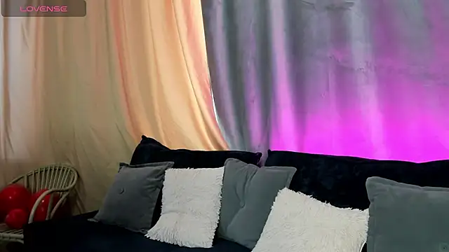 Snapshot of Cheryl__Brown chatting on 25, 2, 2025 Cheryl Brown online show from 25, 2, 2025