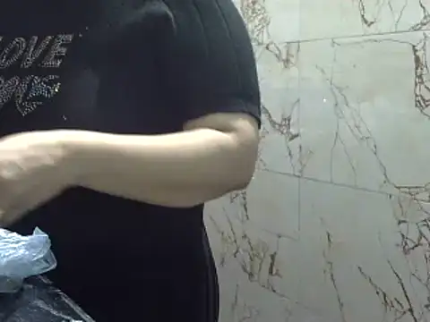 Housewife12 online show from 2, 1, 2025