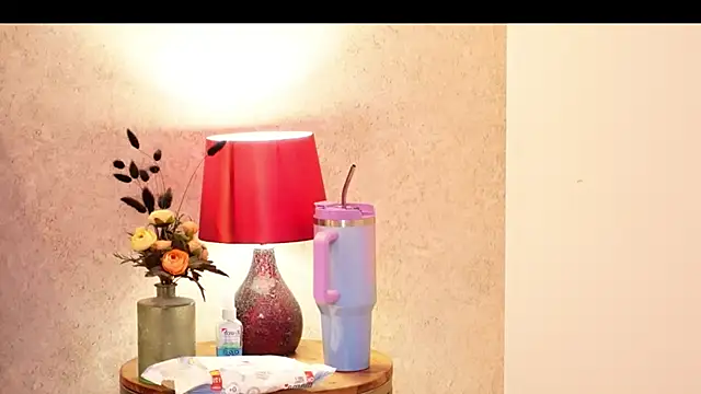 Snapshot of MilenaLyn chatting on 9, 2, 2025 MilenaLyn online show from 9, 2, 2025