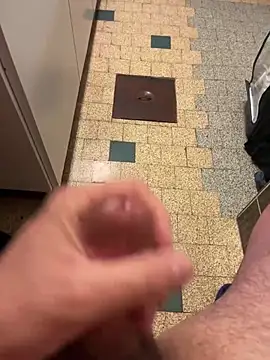 mikiss789 online show from 18, 3, 2026