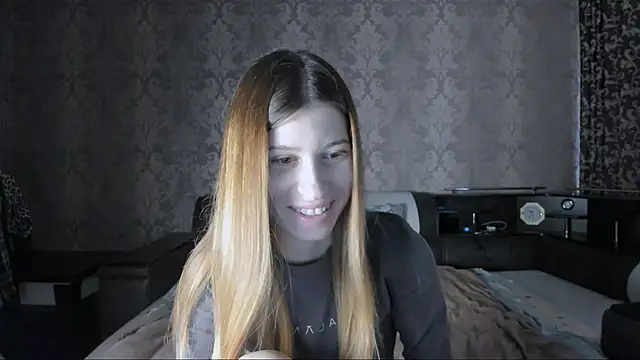 Agnes Allenn online show from 24, 10, 2025