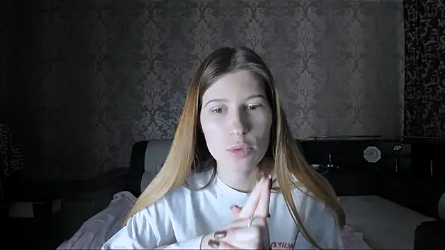 Agnes Allenn online show from 30, 10, 2025