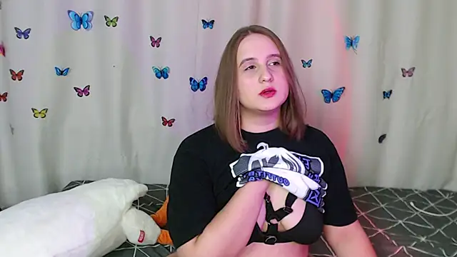 Snapshot of Phantommira chatting on 25, 2, 2025 Phantommira online show from 25, 2, 2025