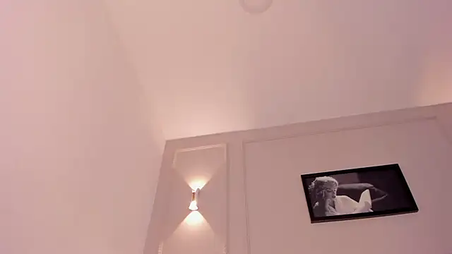 anniemartinezz online show from 11, 3, 2025