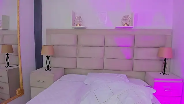 RoseCassie online show from 9, 2, 2025