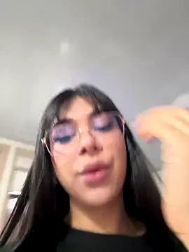 RoseCassie online show from 20, 11, 2025