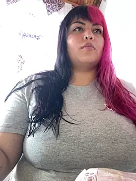 Pinky-Flower online show from 4, 1, 2025