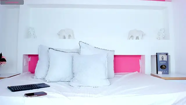 KendalPrince online show from 22, 10, 2025