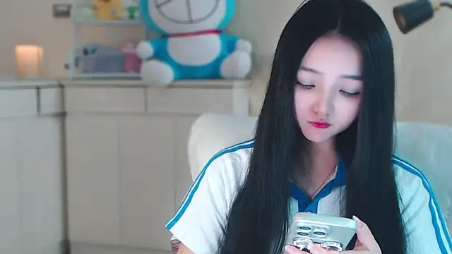 xiao-xiao-D online show from 4, 1, 2025