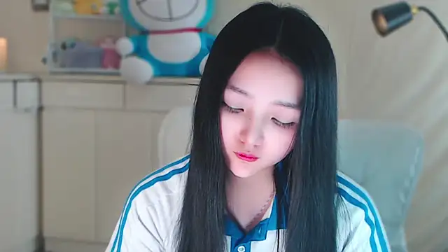 xiao-xiao-D online show from 5, 1, 2025
