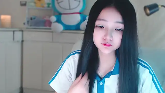 xiao-xiao-D online show from 6, 1, 2025