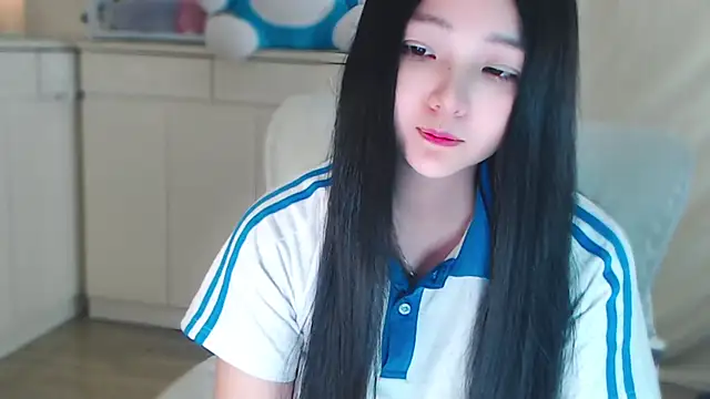 xiao-xiao-D online show from 6, 1, 2025
