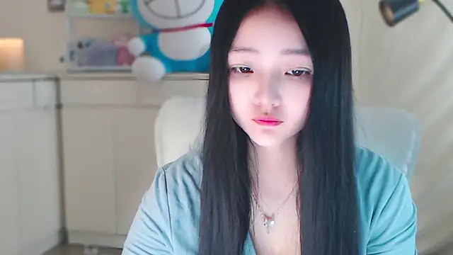xiao-xiao-D online show from 8, 1, 2025