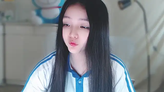 xiao-xiao-D online show from 5, 2, 2025