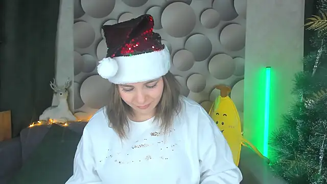 Cute smile sharon online show from 22, 12, 2024