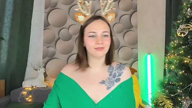 Cute smile sharon online show from 25, 12, 2024