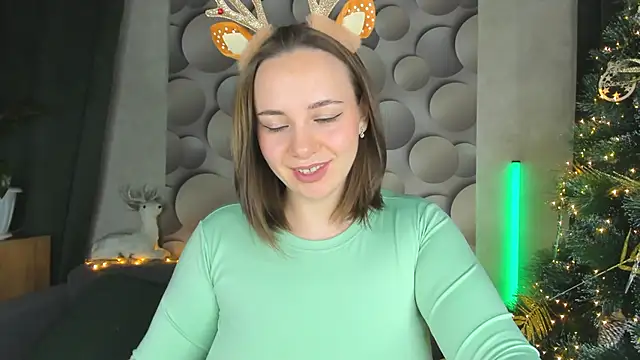 Cute smile sharon online show from 30, 12, 2024