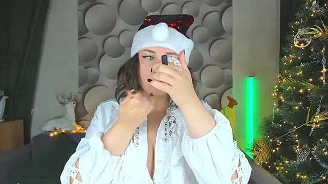 Cute smile sharon online show from 31, 12, 2024