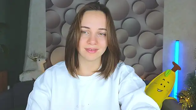 Cute smile sharon online show from 12, 1, 2025