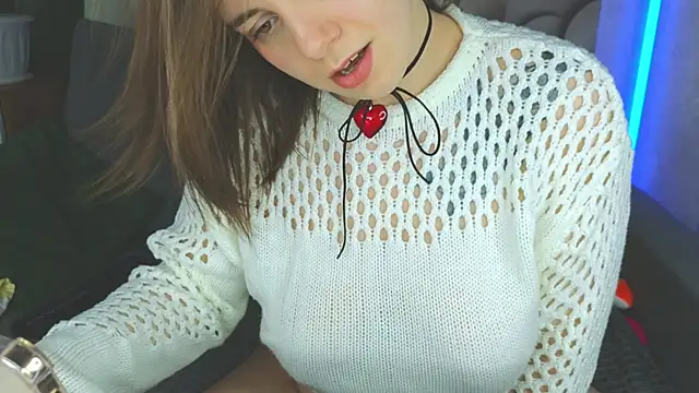 Cute smile sharon online show from 26, 1, 2025