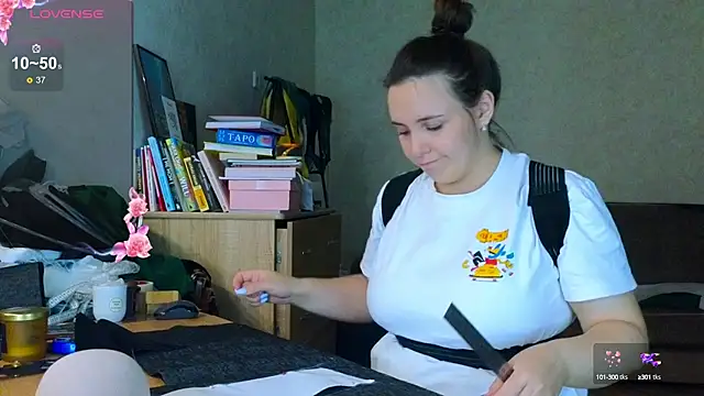 Cute smile sharon online show from 5, 10, 2025