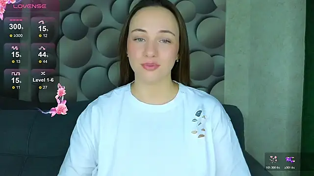 Cute smile sharon online show from 8, 11, 2025