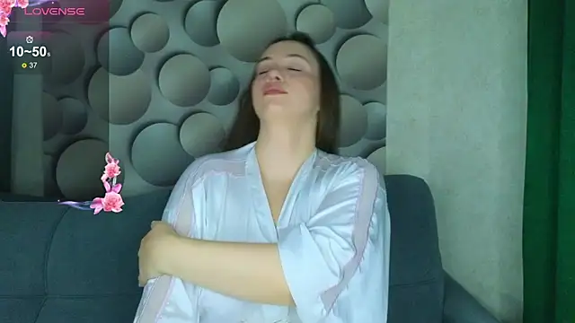 Cute smile sharon online show from 25, 11, 2025