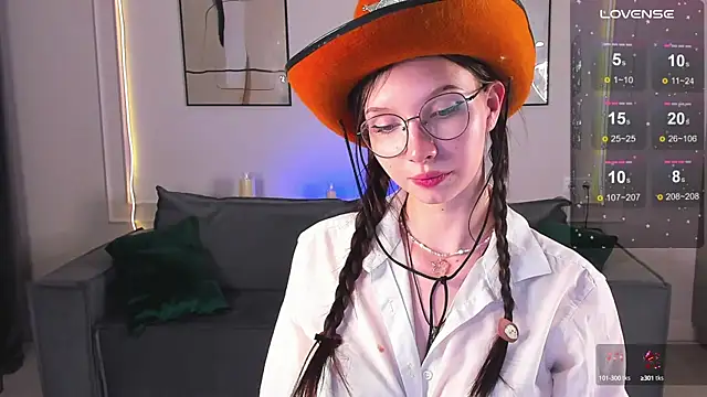 mari nettt online show from 18, 1, 2025