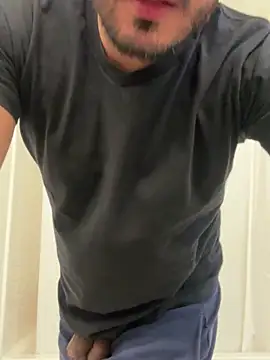 Snapshot of truenoxxx13 chatting on 25, 9, 2025 truenoxxx13 online show from 25, 9, 2025