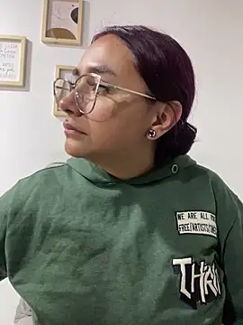 michell boobs  online show from 9, 1, 2025