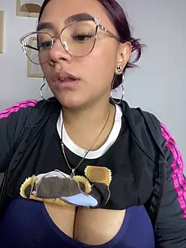 michell boobs  online show from 9, 1, 2025