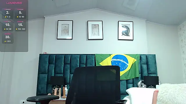 La crespa Xx  online show from 31, 1, 2025