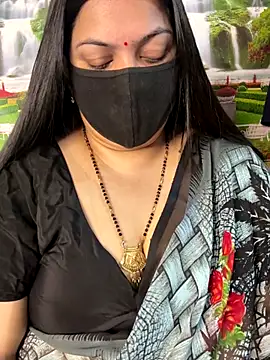 FlatVincy4 online show from 13, 11, 2025