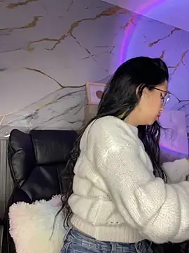 Snapshot of Rosita_forever_ chatting on 11, 10, 2025 Rosita forever online show from 11, 10, 2025