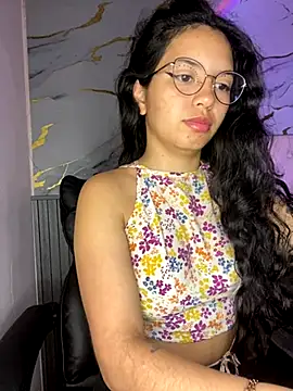 Snapshot of Rosita_forever_ chatting on 19, 10, 2025 Rosita forever online show from 19, 10, 2025