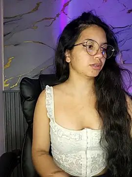 Snapshot of Rosita_forever_ chatting on 20, 10, 2025 Rosita forever online show from 20, 10, 2025