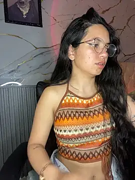 Snapshot of Rosita_forever_ chatting on 25, 10, 2025 Rosita forever online show from 25, 10, 2025