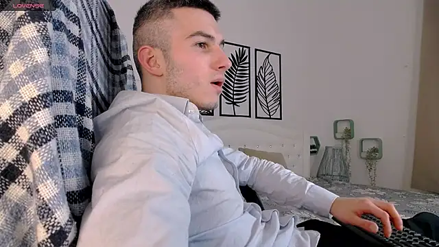 Devin Jay online show from 11, 2, 2025