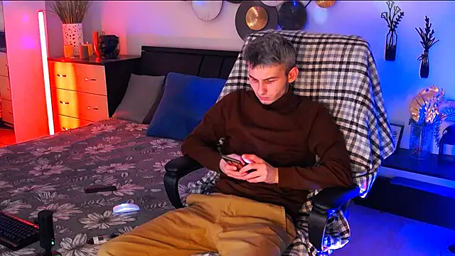 Devin Jay online show from 7, 2, 2026