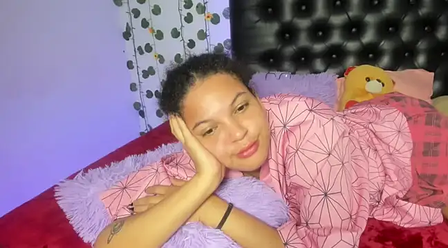 Snapshot of Luluhot_69 chatting on 20, 12, 2024 Luluhot 69 online show from 20, 12, 2024