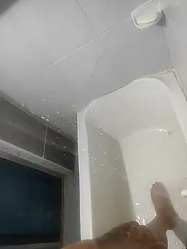 DTuannHallT online show from 7, 4, 2026