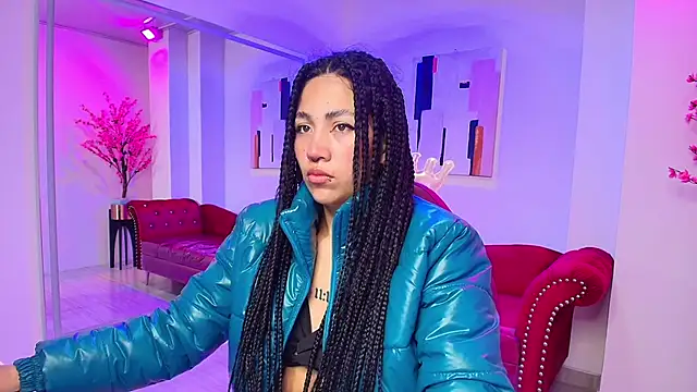 Leia queens online show from 20, 1, 2025