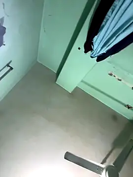 GildanK18 online show from 3, 12, 2025