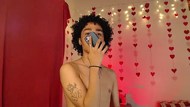 seven7xis online show from 14, 2, 2025