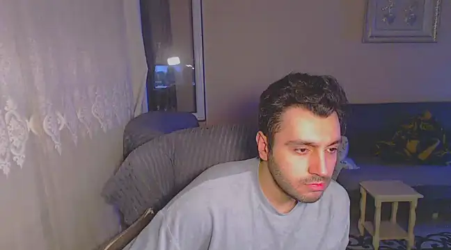 handsomeee04 online show from 16, 2, 2025