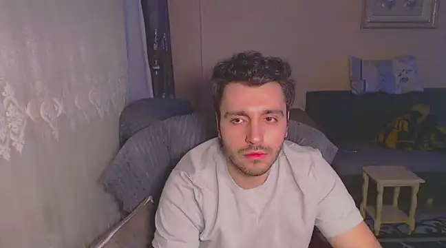 handsomeee04 online show from 17, 2, 2025