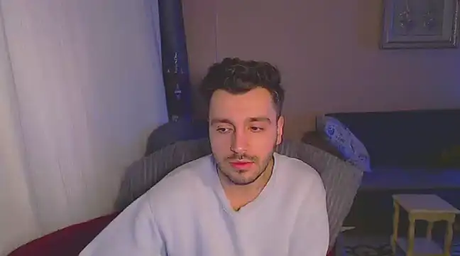 handsomeee04 online show from 3, 3, 2025