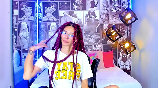 Snapshot of Nicole_Angels_ chatting on 8, 1, 2025 Nicole Angels online show from 8, 1, 2025